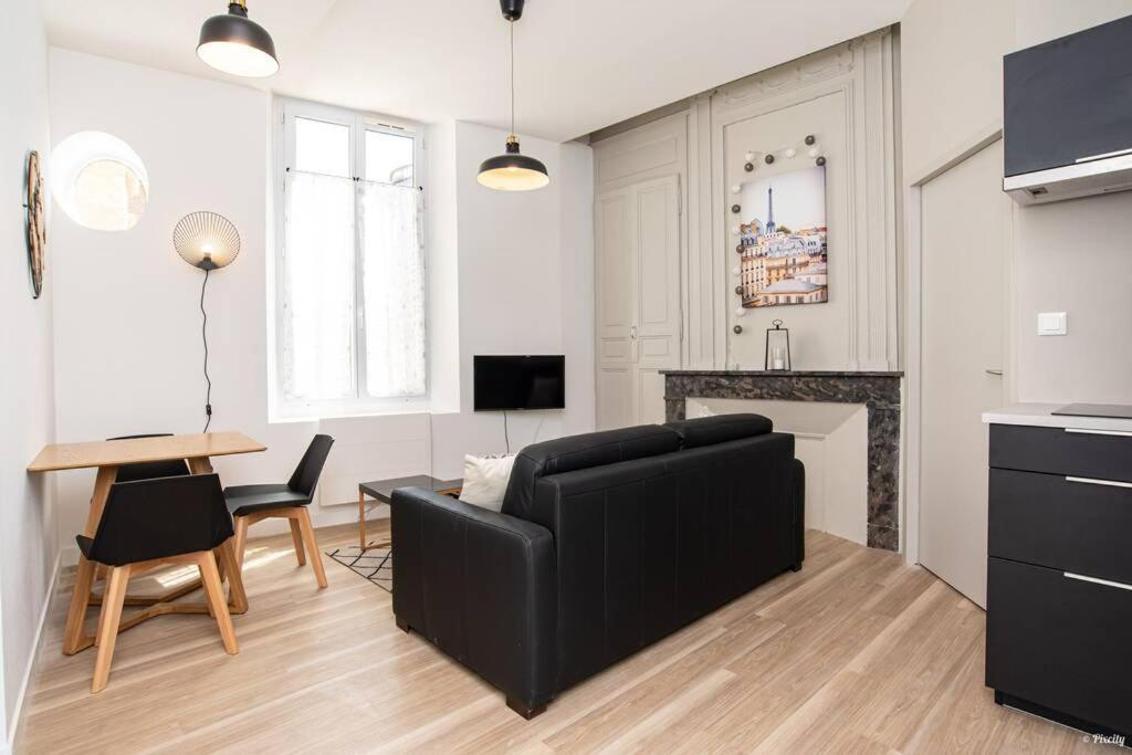 Le Dandy - T2 Centre Historique Apartment Agen Ngoại thất bức ảnh